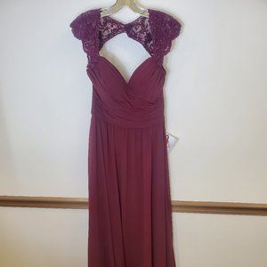 Embroidered Cap Sleeve Dress by MoriLee